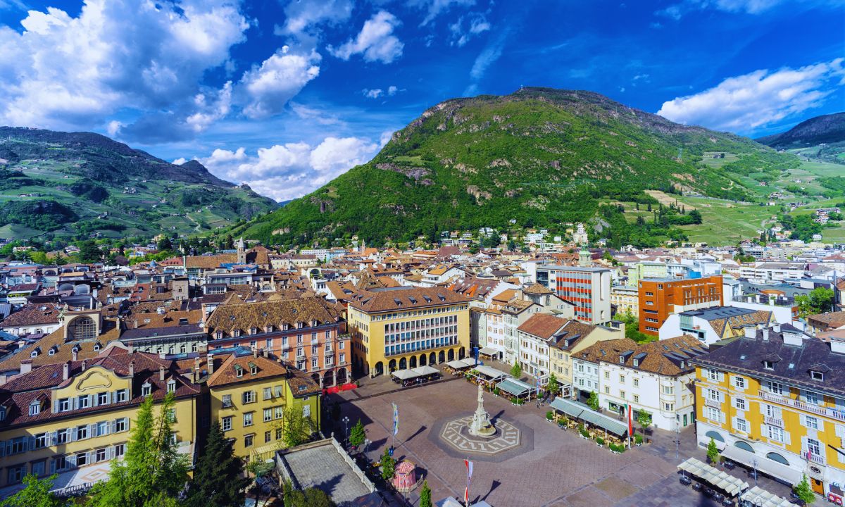 Bolzano, dove tradizione e modernità si incontrano nel cuore delle Dolomiti